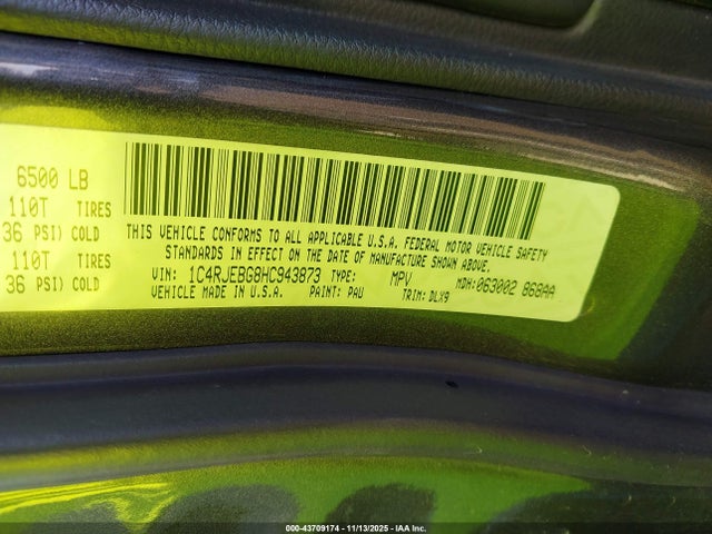 2017 JEEP GRAND CHEROKEE 1C4RJEBG8HC943873 Photo 8