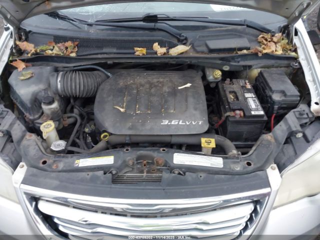2011 CHRYSLER TOWN & COUNTRY 2A4RR8DG8BR782909 Photo 9
