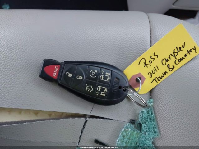 2011 CHRYSLER TOWN & COUNTRY 2A4RR8DG8BR782909 Photo 10