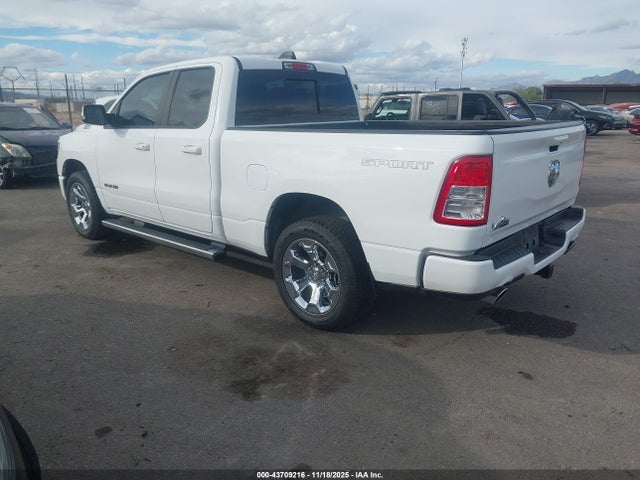 1C6RREBT0NN425057 RAM 1500 Big Horn 4x2 6&#039;4 Box