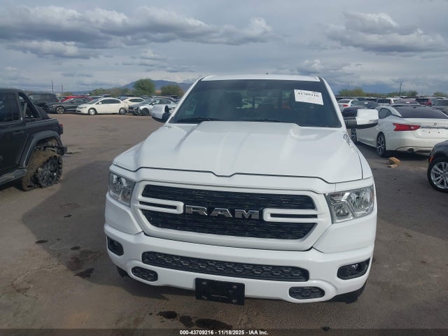 1C6RREBT0NN425057 RAM 1500 Big Horn 4x2 6&#039;4 Box