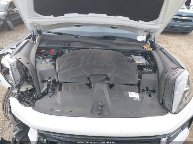 Porsche Cayenne 2024 WP1AA2AY9RDA07177 Image 10