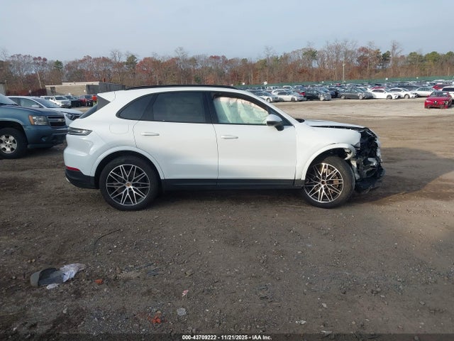 Porsche Cayenne 2024 WP1AA2AY9RDA07177 Image 14