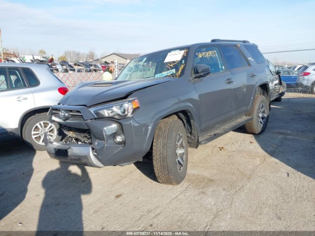 2024 TOYOTA 4RUNNER JTEPU5JR4R6286633 Photo 1