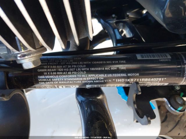 2024 HARLEY-DAVIDSON FLHX 1HD1KB711RB640291 Photo 9