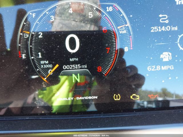 2024 HARLEY-DAVIDSON FLHX 1HD1KB711RB640291 Photo 6