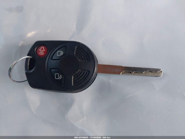 43709252 :رقم المزاد ، 1FMCU9GD6JUB22172 vin ، 2018 Ford Escape Se مزاد بيع