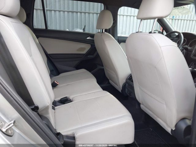 2021 VOLKSWAGEN TIGUAN 3VV2B7AX7MM130899 Photo 7