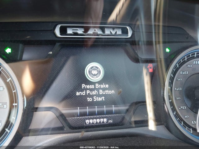 2019 Ram 1500 Limited  4x4 6'4 Box მანქანა იყიდება აუქციონზე, vin: 1C6SRFPT3KN611820, აუქციონის ნომერი: 43709262