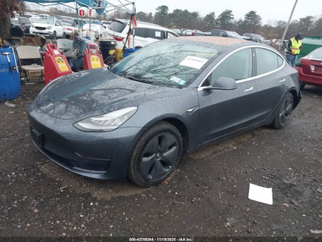 2018 TESLA MODEL 3 5YJ3E1EB5JF066013 Photo 1