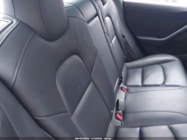 2018 TESLA MODEL 3 5YJ3E1EB5JF066013 Photo 7