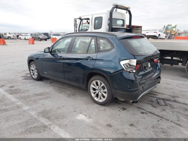 2014 BMW X1 WBAVL1C5XEVR93816 Photo 2
