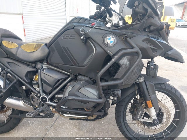 2021 BMW R 1250 WB10M1305M6D96869 Photo 7