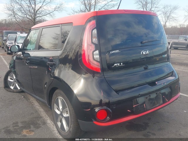 KNDJX3AEXH7024742 KIA Soul Ev +