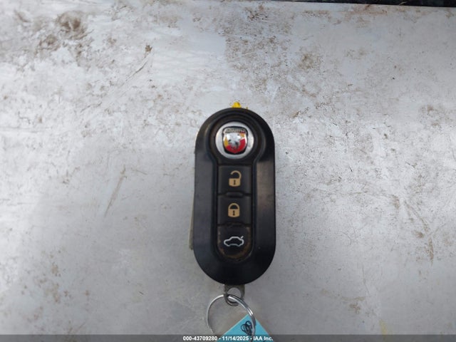 2015 FIAT 500 3C3CFFFH9FT590467 Photo 10