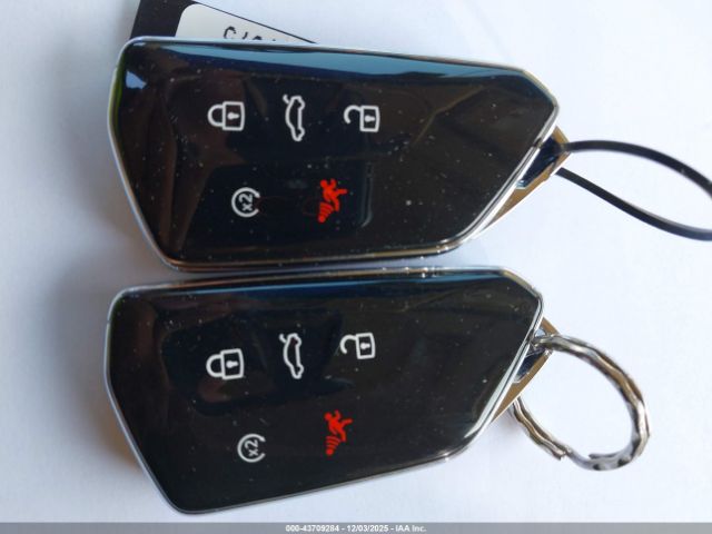 2025 VOLKSWAGEN TIGUAN 3VVLR7RMXSM055154 Photo 10