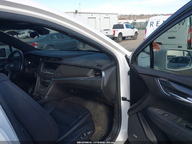 2020 CADILLAC XT5 1GYKNCR46LZ153140 Photo 4