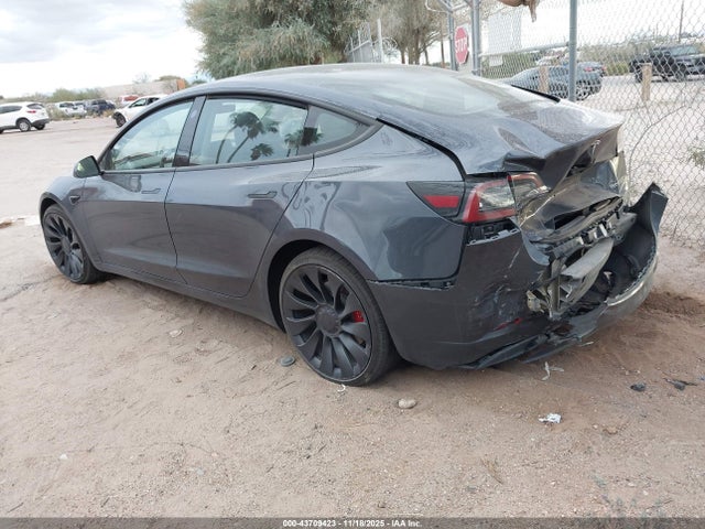 2023 TESLA MODEL 3 5YJ3E1EC8PF585266 Photo 2