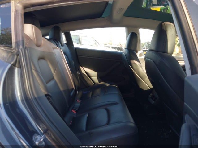2023 TESLA MODEL 3 5YJ3E1EC8PF585266 Photo 7