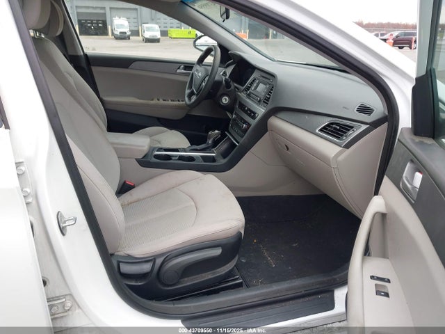 2015 HYUNDAI SONATA 5NPE24AF9FH049056 Photo 4
