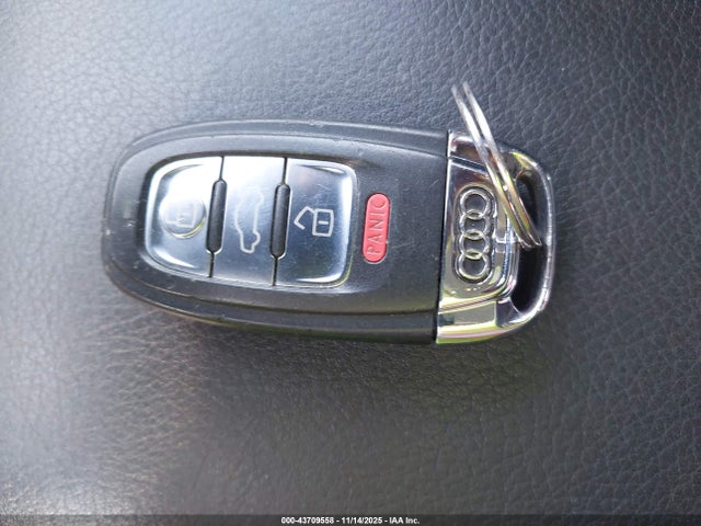 2016 AUDI A4 WAUFFAFL8GN011063 Photo 10