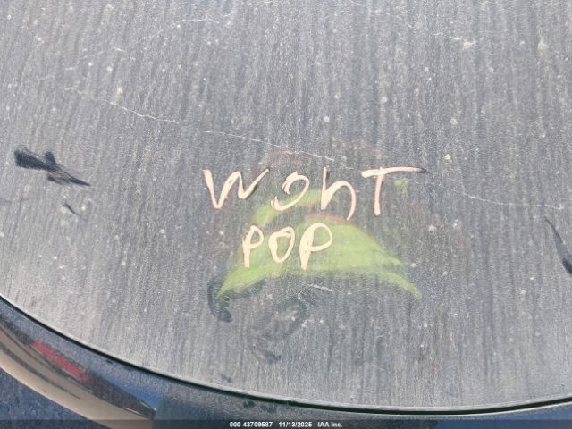 2018 TESLA MODEL 3 5YJ3E1EB5JF127862 Photo 9