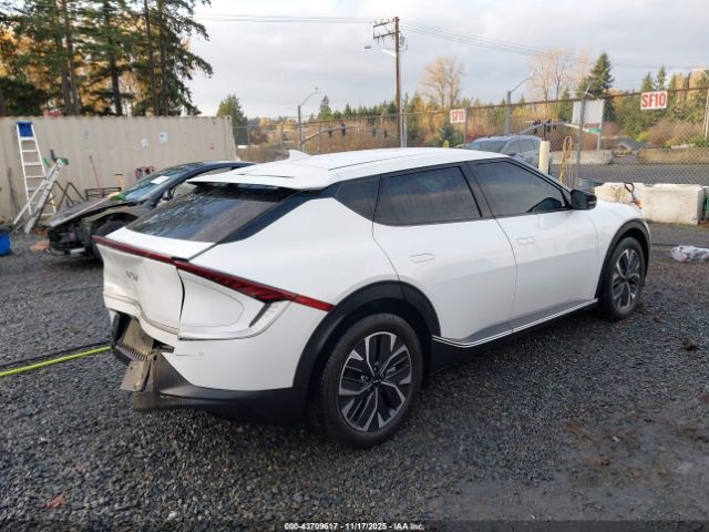 2022 KIA EV6 KNDC34LB3N5051141 Photo 3