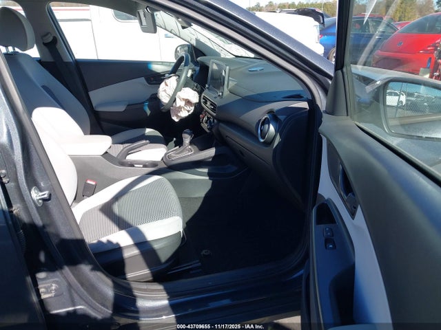 2022 HYUNDAI KONA KM8K22AB5NU805485 Photo 4