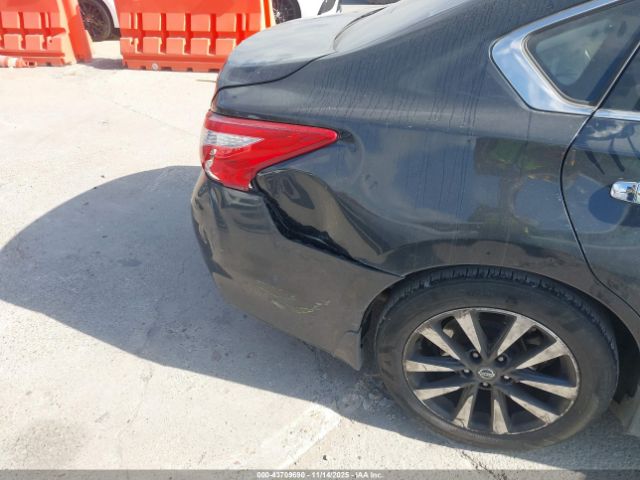 2017 NISSAN ALTIMA 1N4AL3AP2HC141290 Photo 5