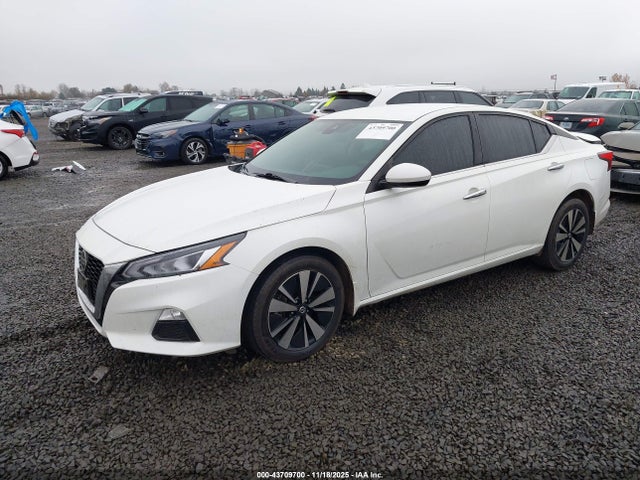 1N4BL4DW3NN349336 Nissan Altima Sv Intelligent Awd