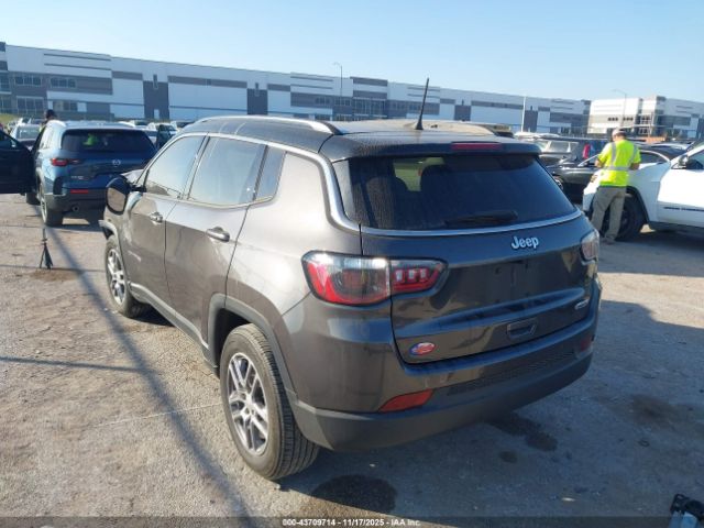 2020 JEEP COMPASS 3C4NJCBB5LT256807 Photo 2
