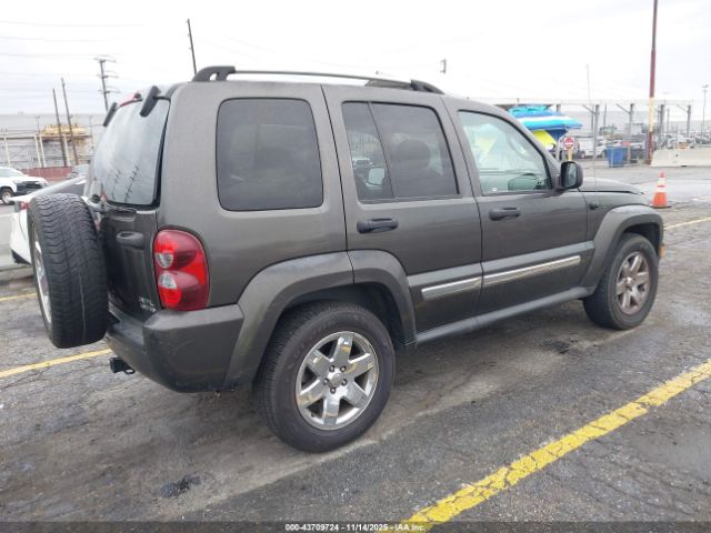 2006 JEEP LIBERTY 1J4GL58K16W258391 Photo 3