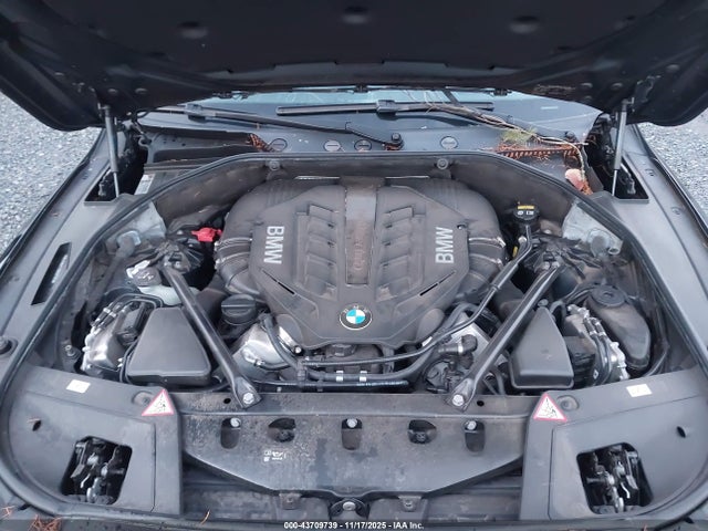 WBA5M0C52GD085151 BMW 550