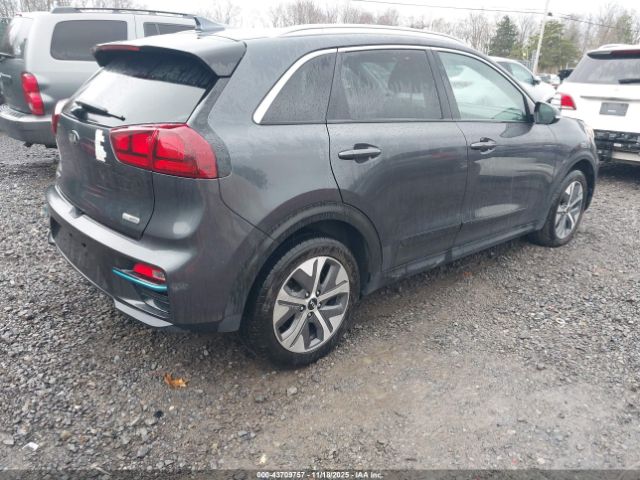 2020 KIA NIRO EV KNDCC3LG8L5063238 Photo 3