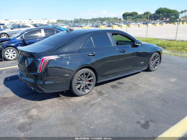 2022 CADILLAC CT4-V 1G6DD5RL7N0120274 Photo 3