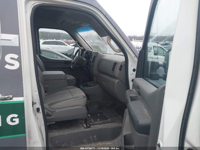 Aukcja sprzedaży 2014 Nissan Nv Cargo Nv2500 Hd Sv V8, vin: 1N6AF0LY2EN104565, numer aukcji: 43709771