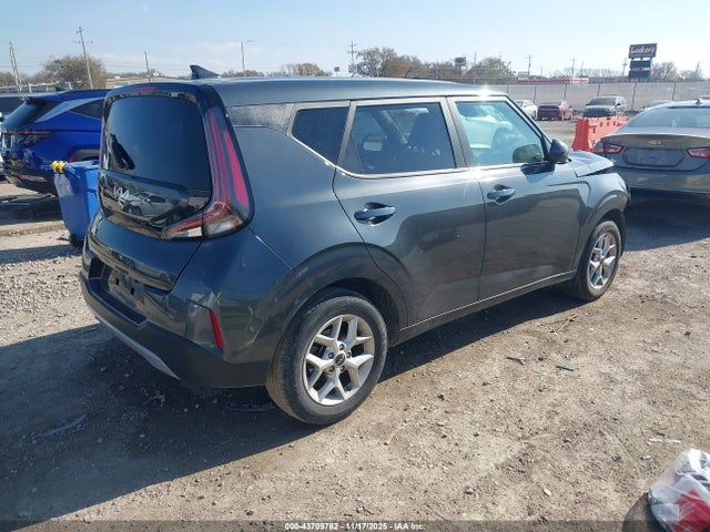 KNDJ23AU2R7899000 KIA SOUL LX