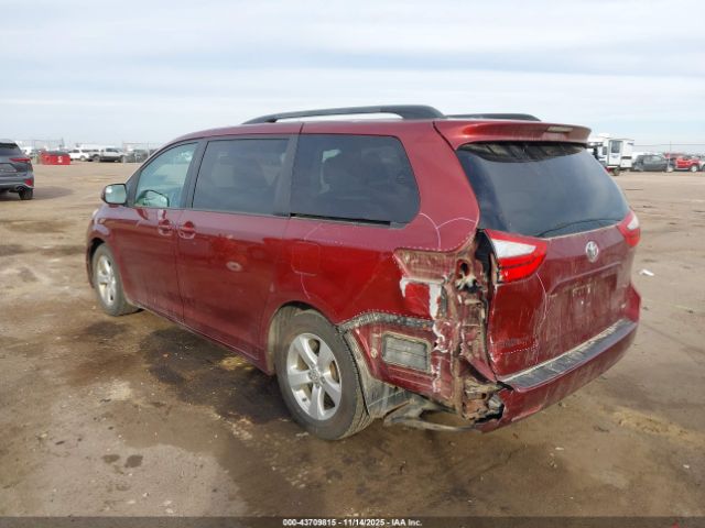 2015 TOYOTA SIENNA 5TDKK3DC4FS561641 Photo 2