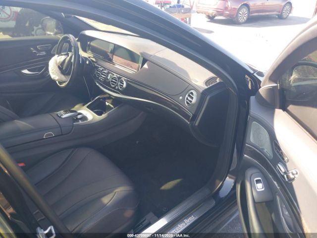 2017 MERCEDES-BENZ S 550 WDDUG8CB6HA321500 Photo 4