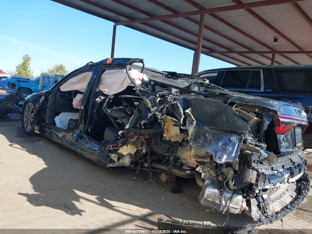 2024 AUDI A8 WAULDAF89RN003416 Photo 2