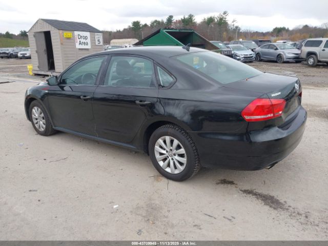 2014 VOLKSWAGEN PASSAT 1VWAT7A39EC097098 Photo 2