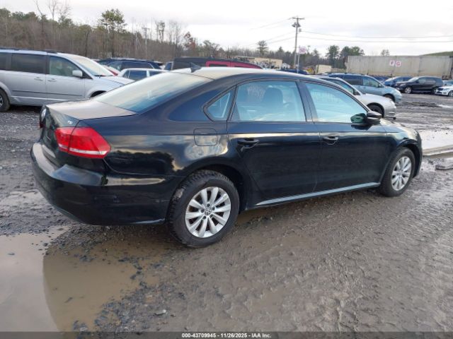 2014 VOLKSWAGEN PASSAT 1VWAT7A39EC097098 Photo 3
