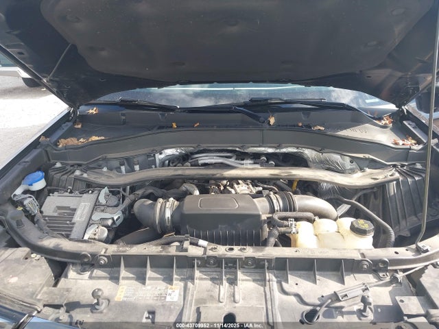 Продажа на аукционе авто 2020 Ford Explorer Platinum, vin: 1FM5K8HC6LGA25473, номер лота: 43709952
