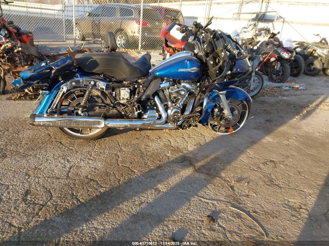 Harley-Davidson FLTRX 2022 1HD1KHC10NB653455 Image 12