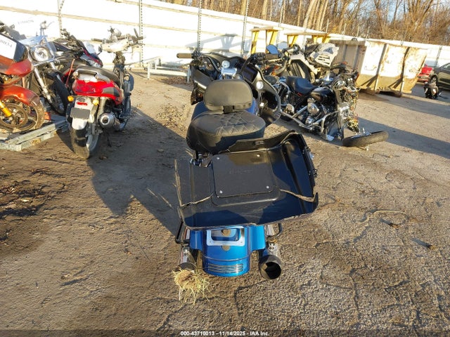 Harley-Davidson FLTRX 2022 1HD1KHC10NB653455 Image 6