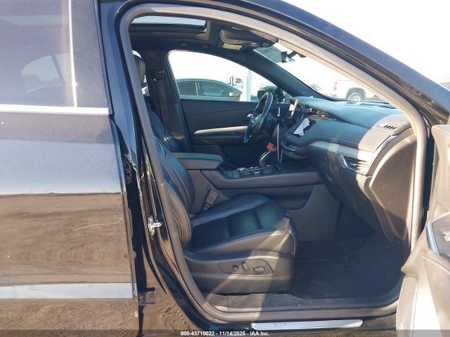 2020 CADILLAC XT4 1GYFZCR46LF141500 Photo 4