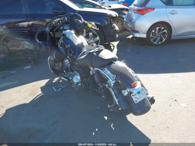 2023 HARLEY-DAVIDSON FLTRX 1HD1KHC20PB641933 Photo 2