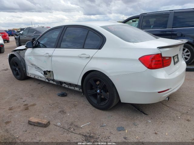 2014 BMW 320I WBA3B1G56ENS80674 Photo 2