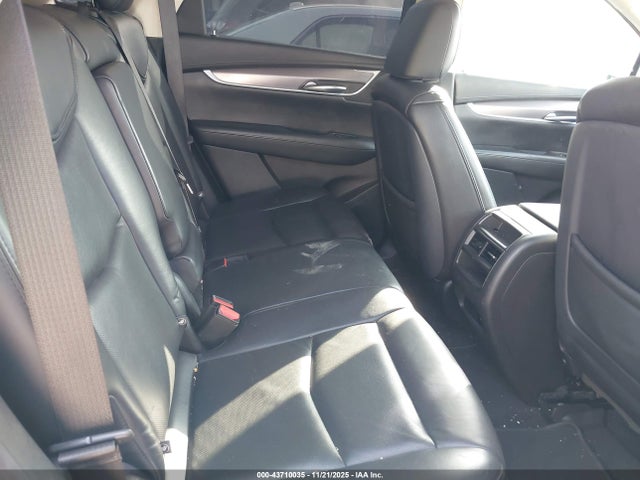2018 CADILLAC XT5 1GYKNCRS7JZ140814 Photo 7