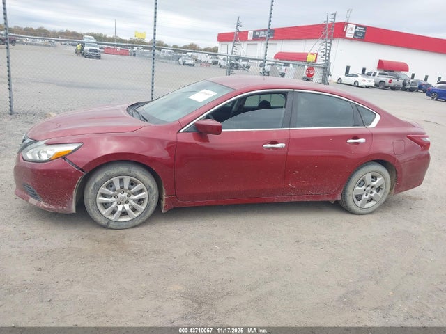 Продаж на аукціоні авто 2018 Nissan Altima 2.5 S, vin: 1N4AL3AP6JC472279, номер лоту: 43710057
